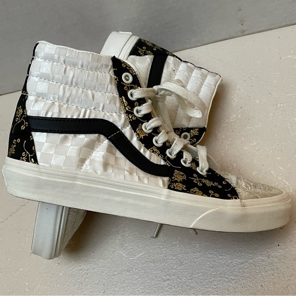 Vans Shoes - Vans High Top Sneakers Womens 8 Brocade Patchwork Floral Sk 8 Skateboard Shoes